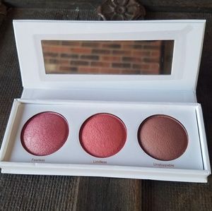 Real Her Blush Palette